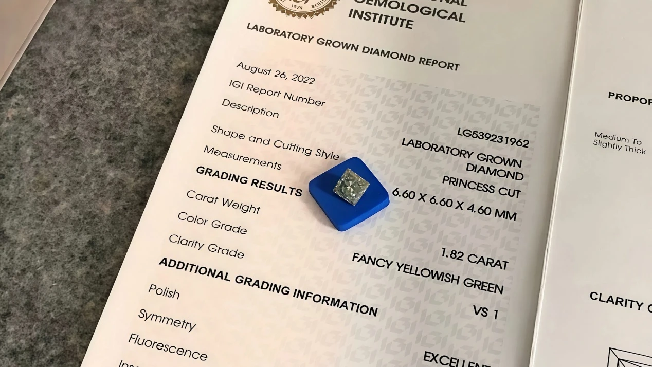 princess cut fancy intense green lab grown loose diamond